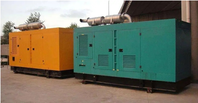 定兴如何根据实际负载情况选择合适功率的发电机组？