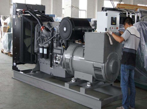 定兴柴油发电机组和储能设备配合使用的案例