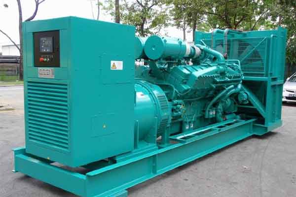 定兴柴油发电机组电压不稳定怎样维修？