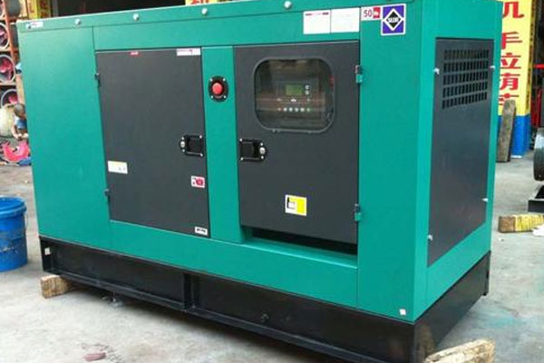 定兴如何检查机油的使用时间？