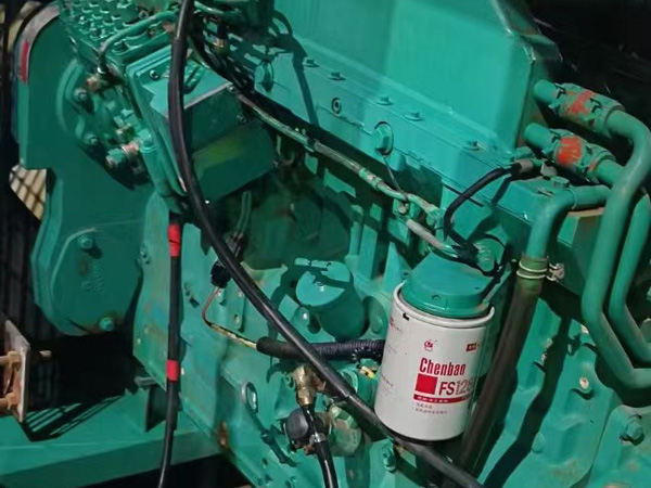 定兴如何确定新的发电机组控制系统是否与原系统兼容？